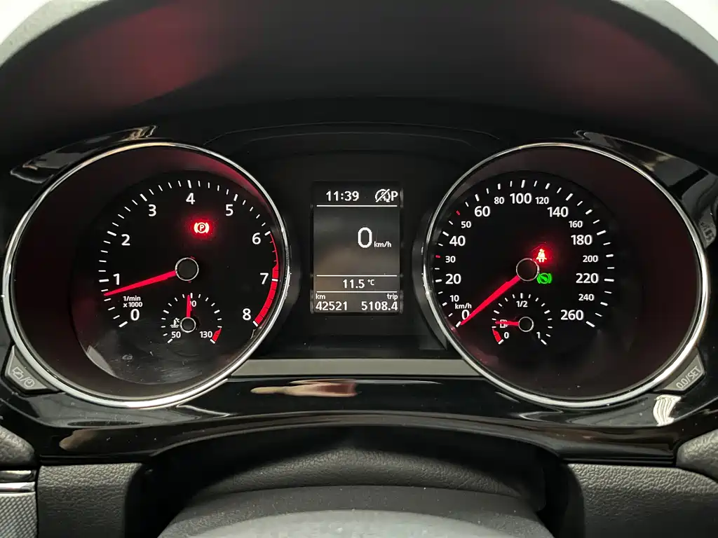 Volkswagen Sagitar — миниатюра 9