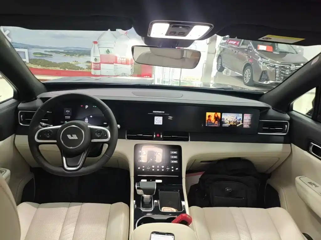 Li Auto Li ONE — миниатюра 10