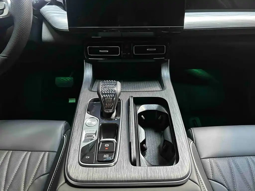 GAC Motor Trumpchi GS8 — миниатюра 15