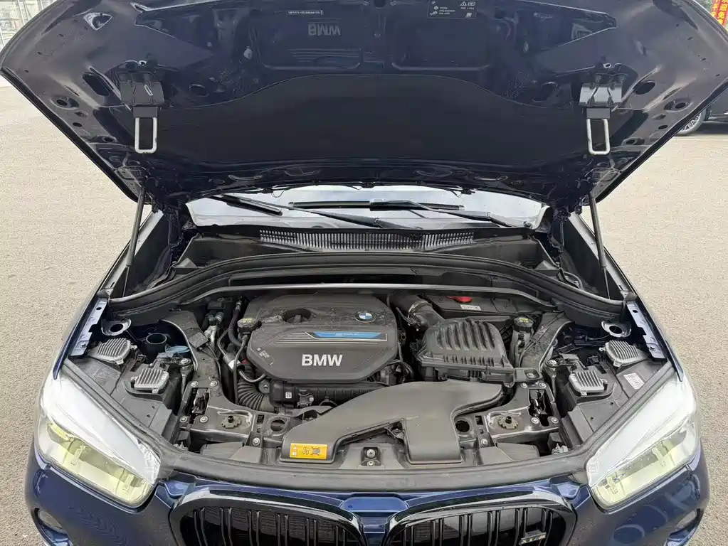 BMW X1 New Energy — миниатюра 8