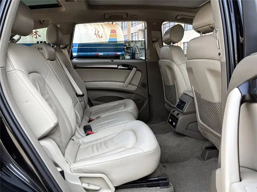 Audi Q7 — миниатюра 19