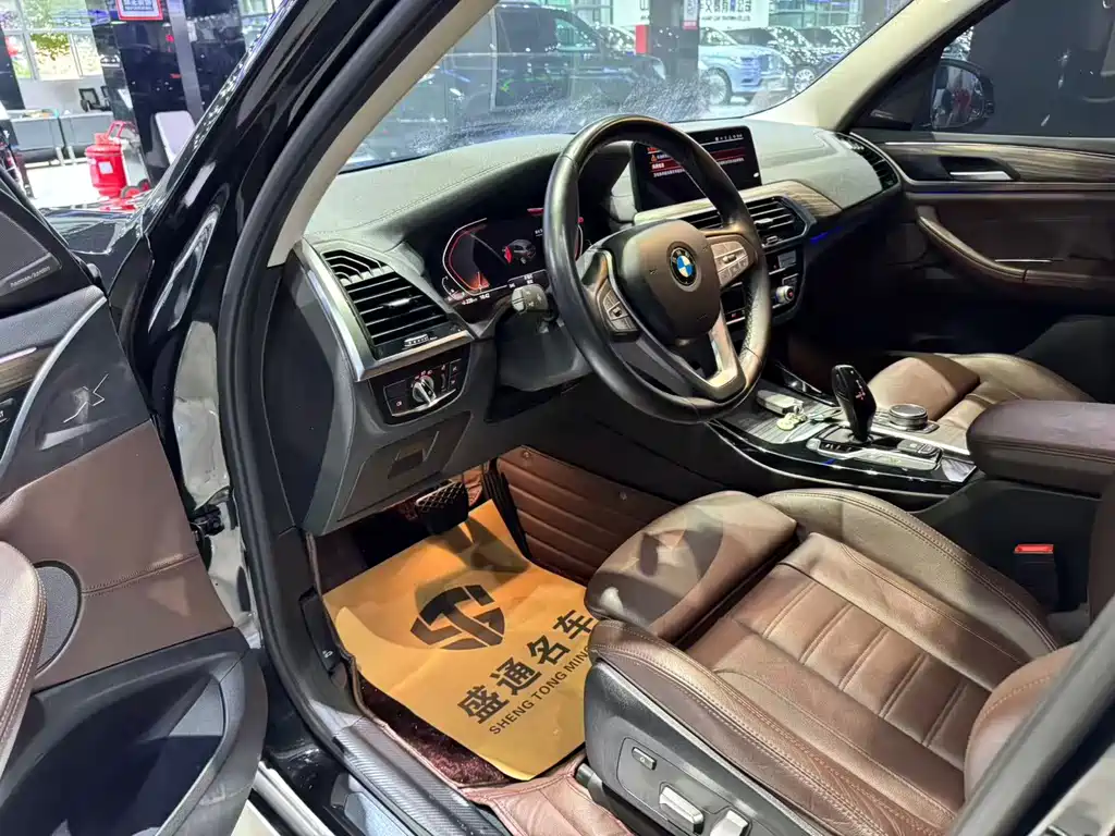 BMW X3 — миниатюра 10