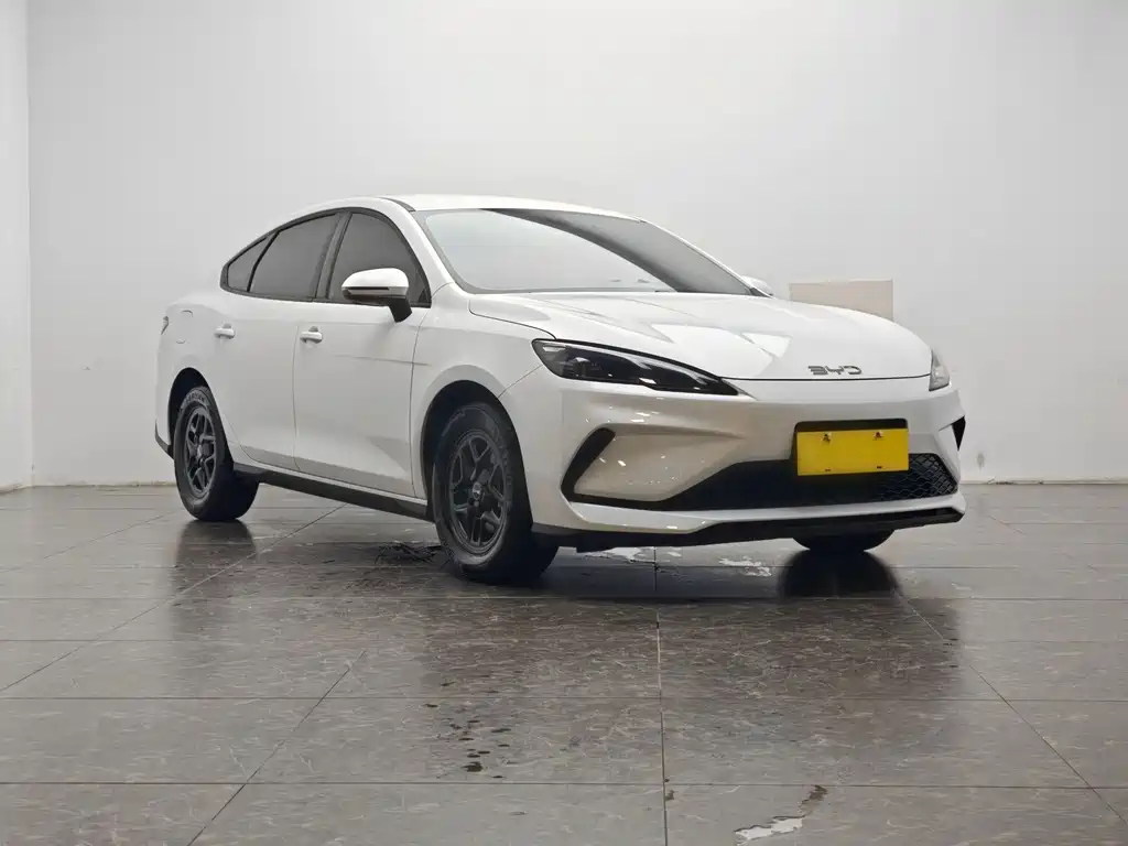 BYD Seal 05 DM-i — миниатюра 2