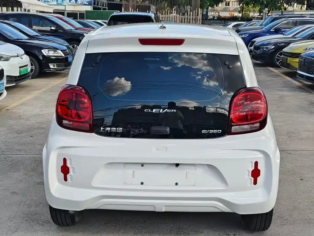 Roewe Clever — миниатюра 8