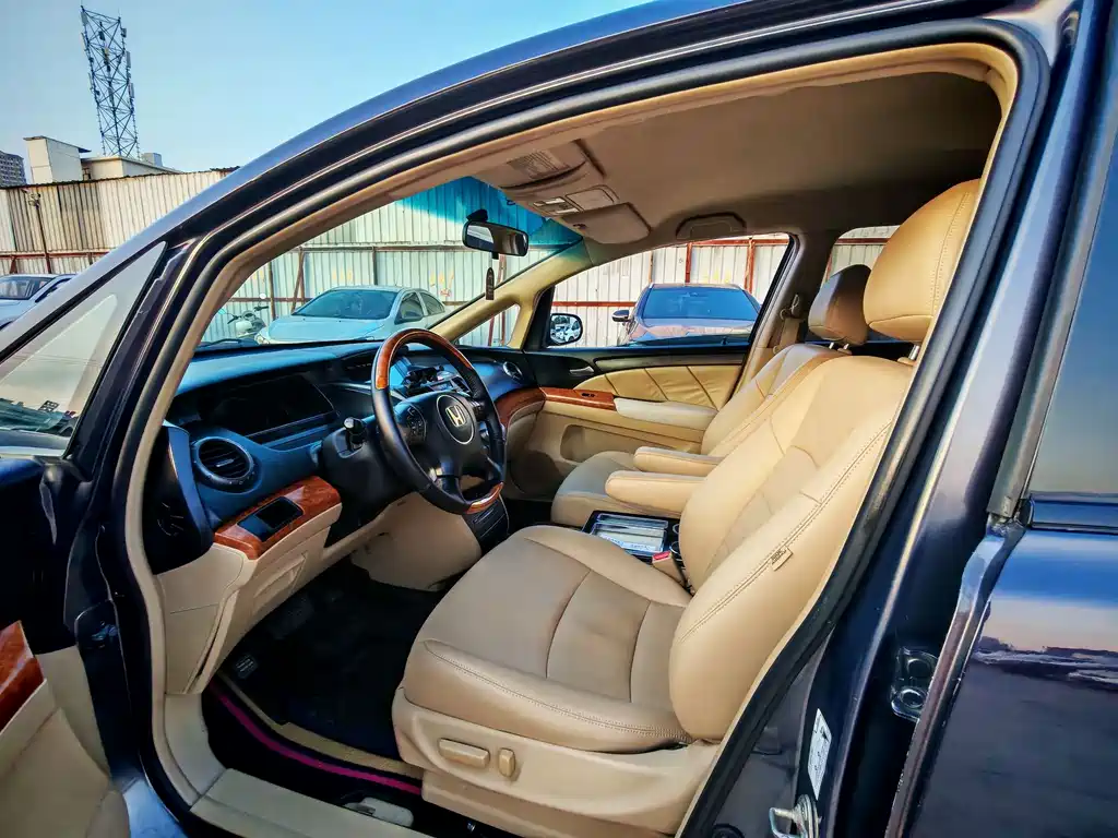 Honda Odyssey — миниатюра 9