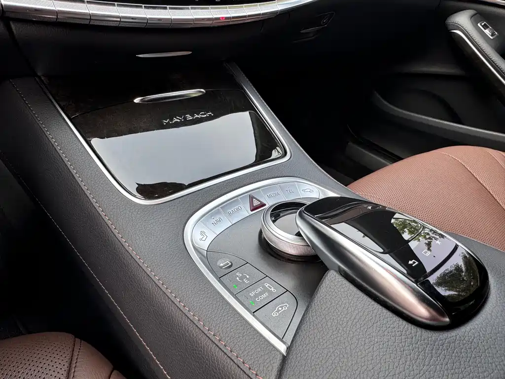 Mercedes-Benz S-Class — миниатюра 16
