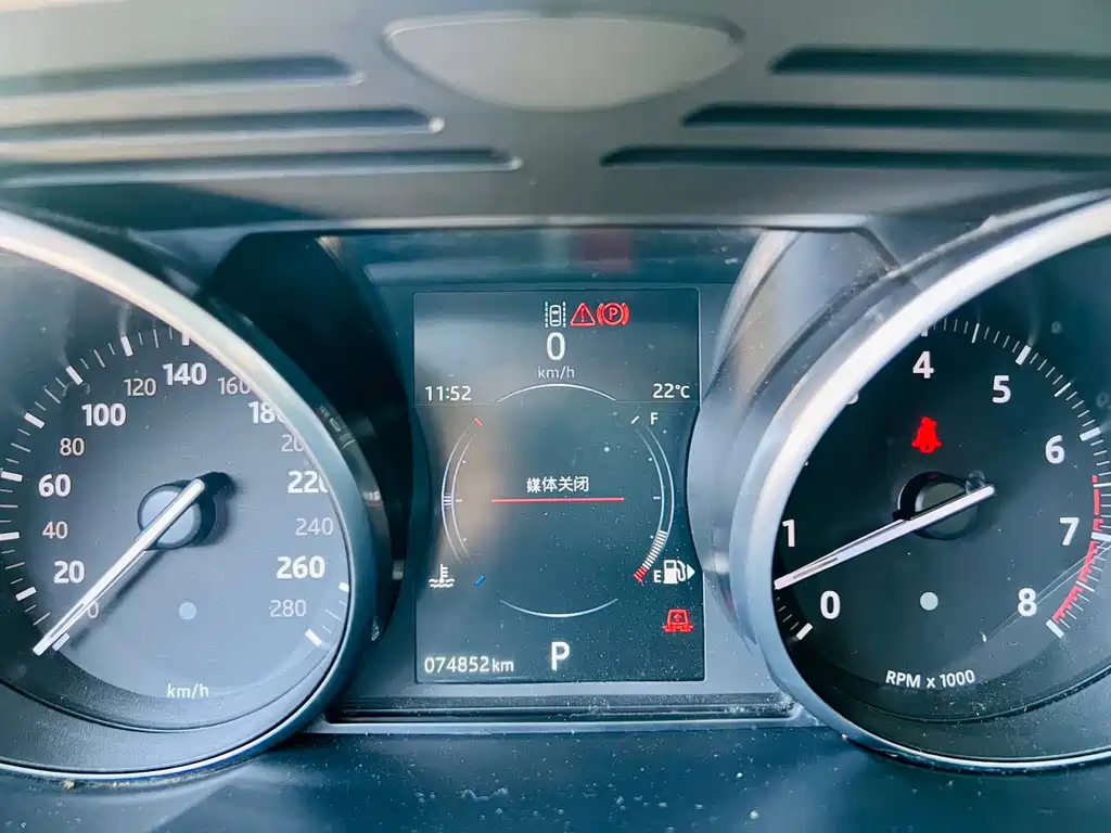Land Rover Sport — миниатюра 20