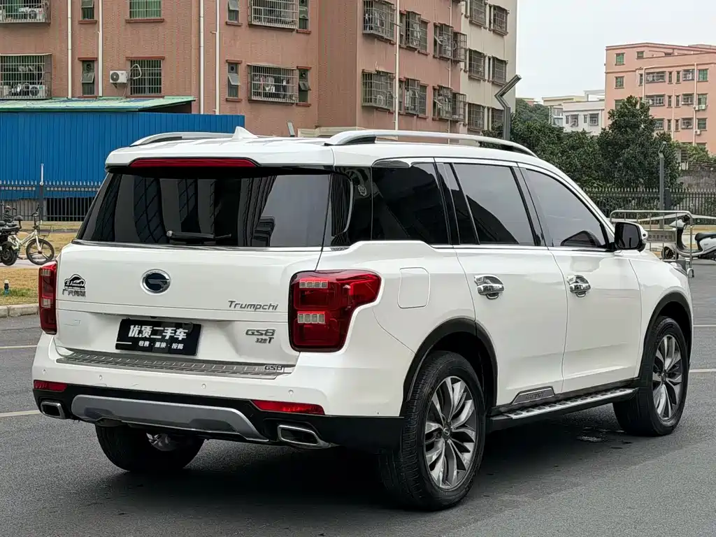 GAC TRUMPCHI GS8