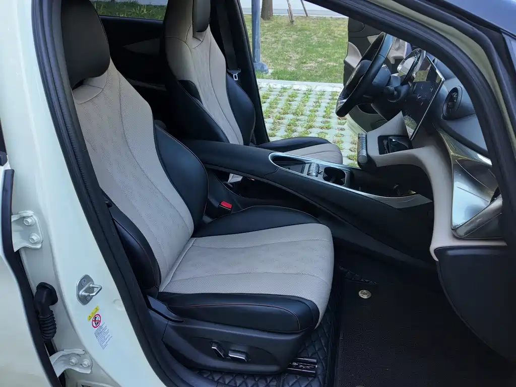 BYD Dolphin — миниатюра 7
