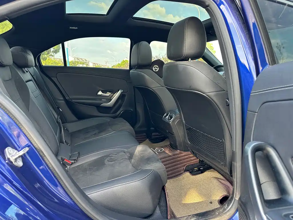 Mercedes-Benz A-Class — миниатюра 13