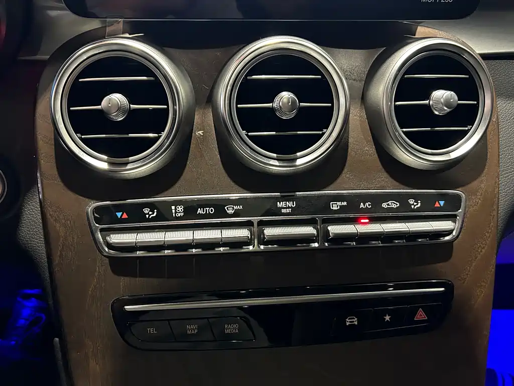 Mercedes-Benz GLC — миниатюра 15