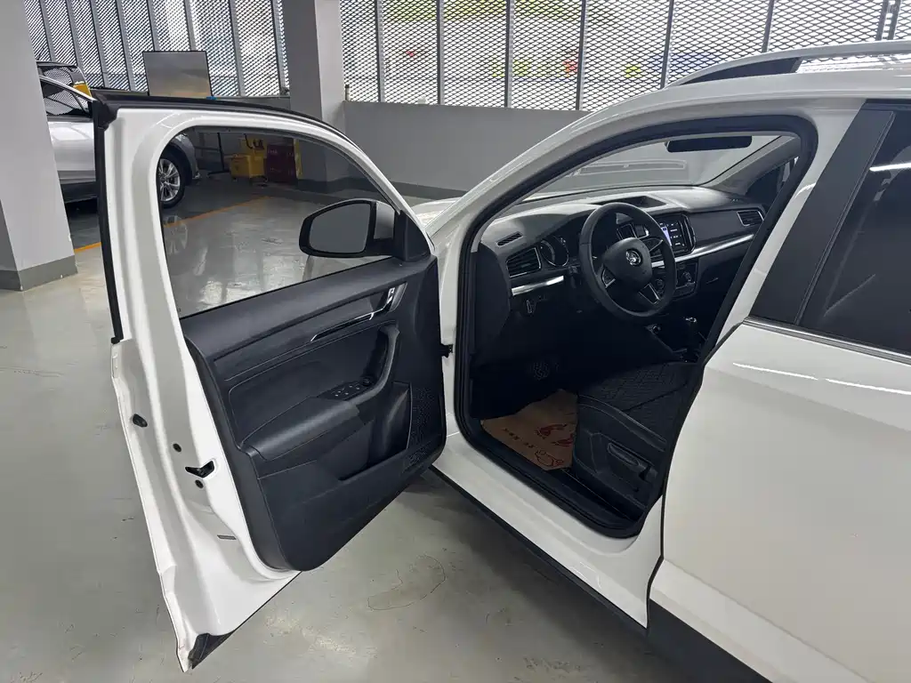 Skoda Kamiq — миниатюра 10