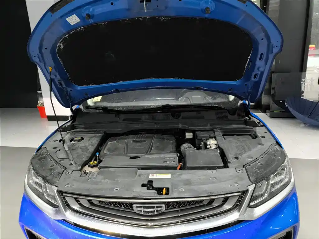 Geely Binyue NEV — миниатюра 10