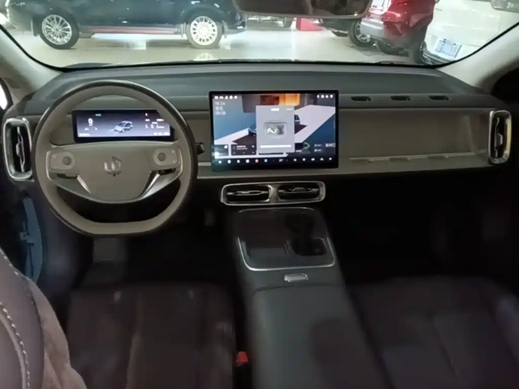 Leapmotor Ноль один. — миниатюра 10
