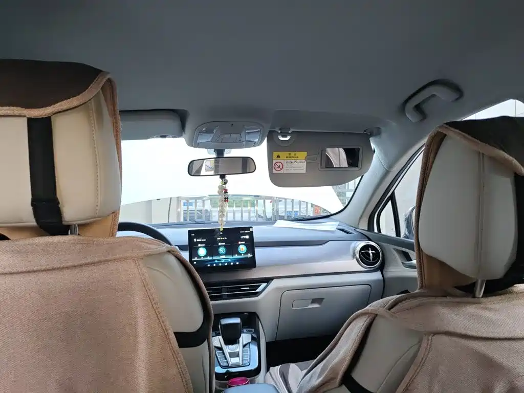 BYD Yuan Pro — миниатюра 14