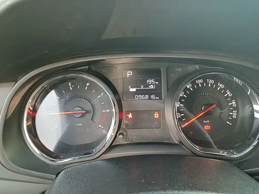 Citroen C3-XR — миниатюра 12