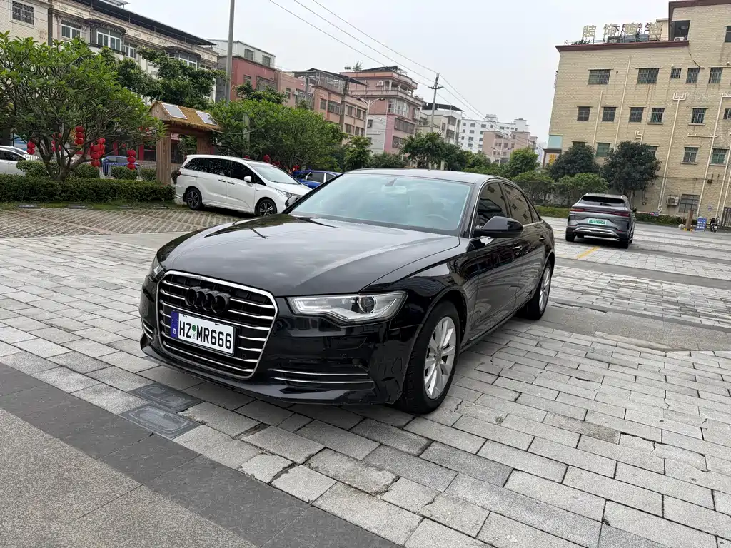 Audi A6L 2012