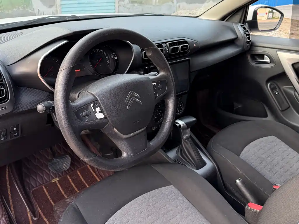Citroen C3L — миниатюра 9