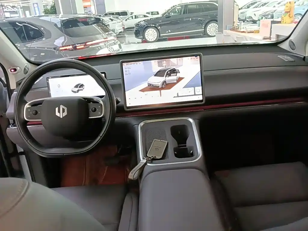Leapmotor C16 2026 280 6 мест