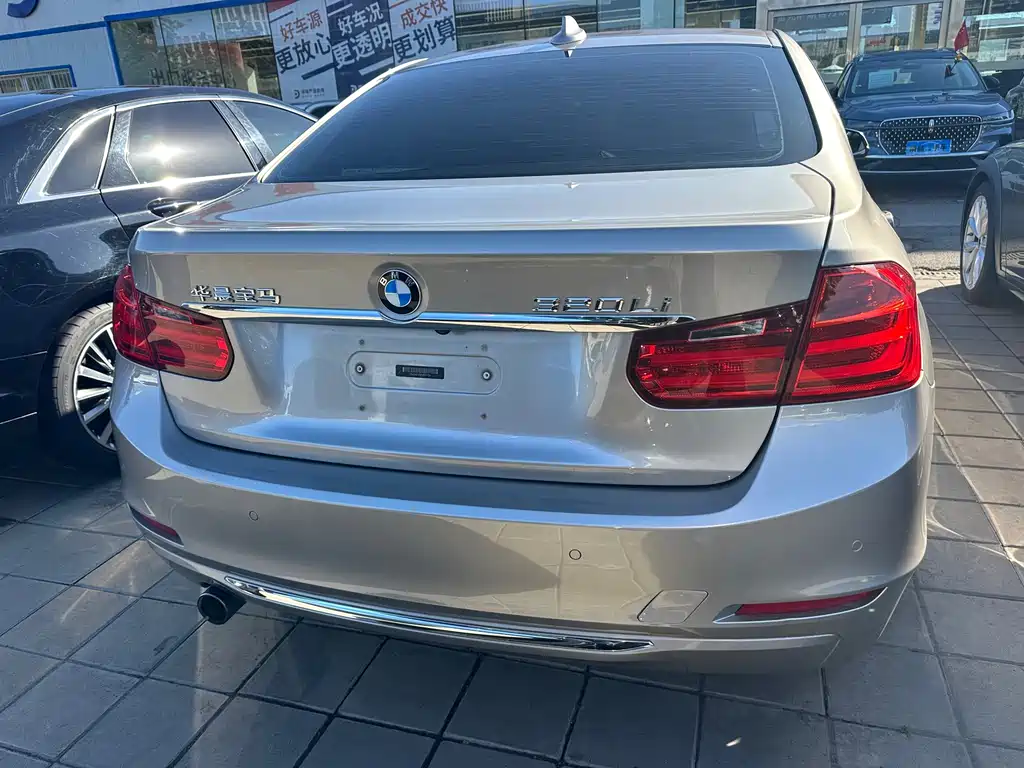 BMW 3 Series — миниатюра 11