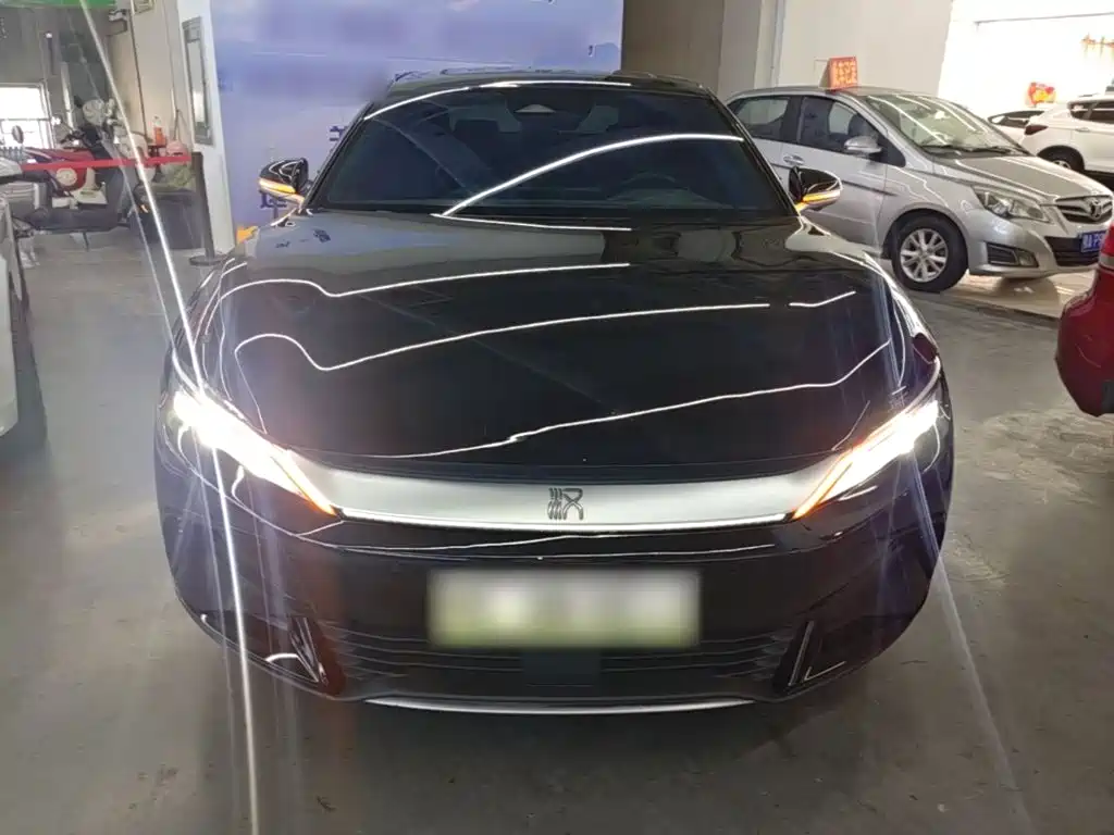 BYD Han — миниатюра 3