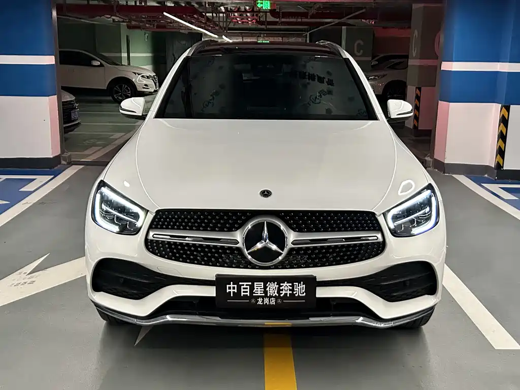 MERCEDES-BENZ GLC