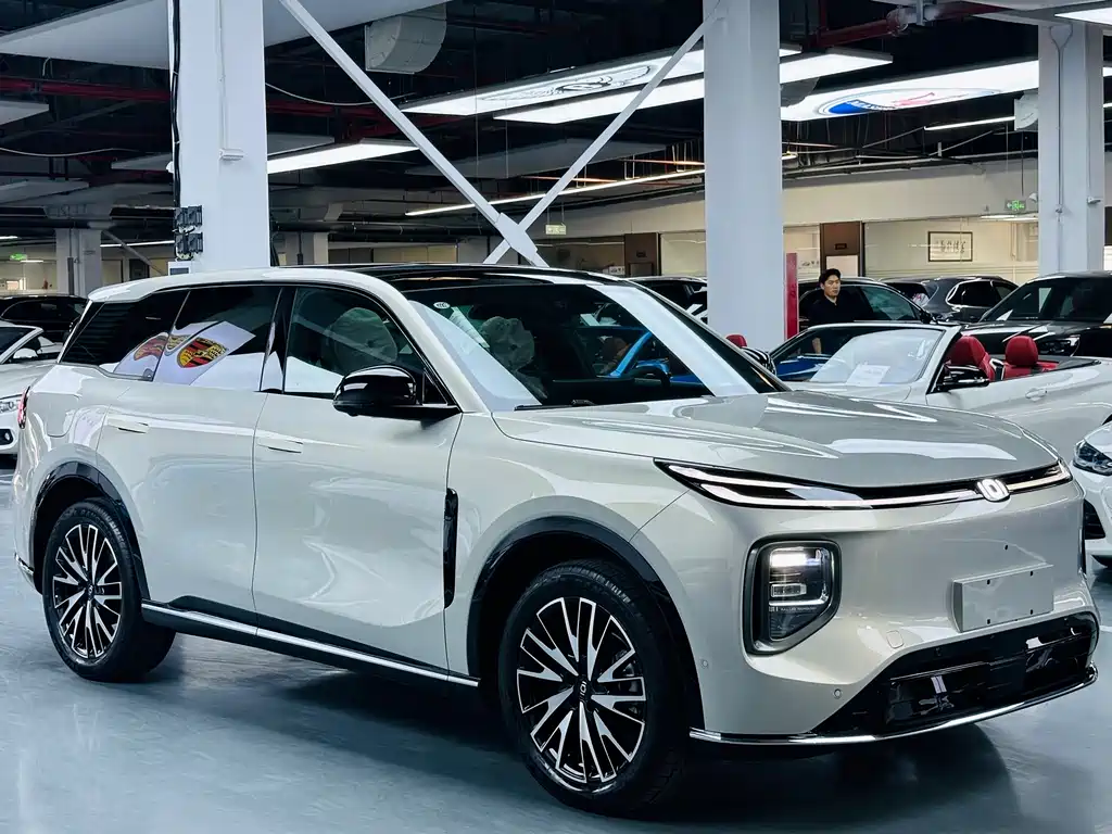 Changan Q07 2025 215