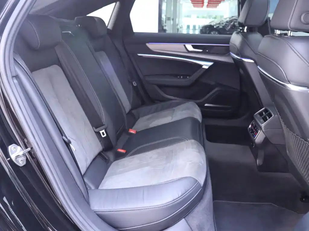 Audi A6L — миниатюра 22