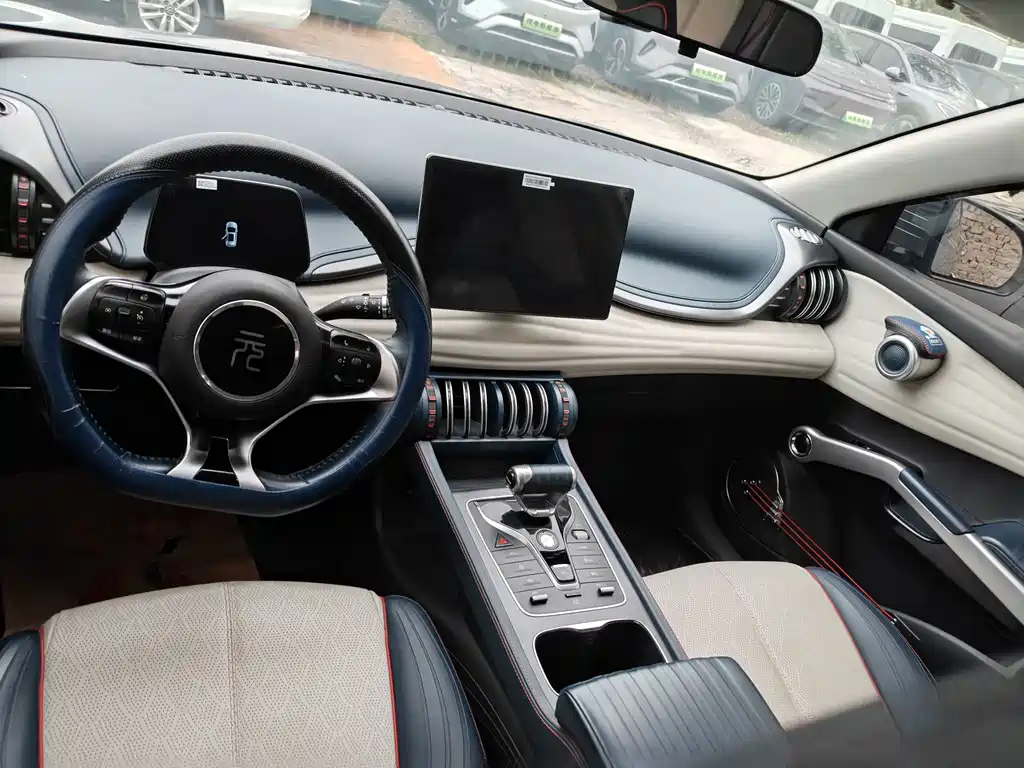 BYD Yuan Plus — миниатюра 6