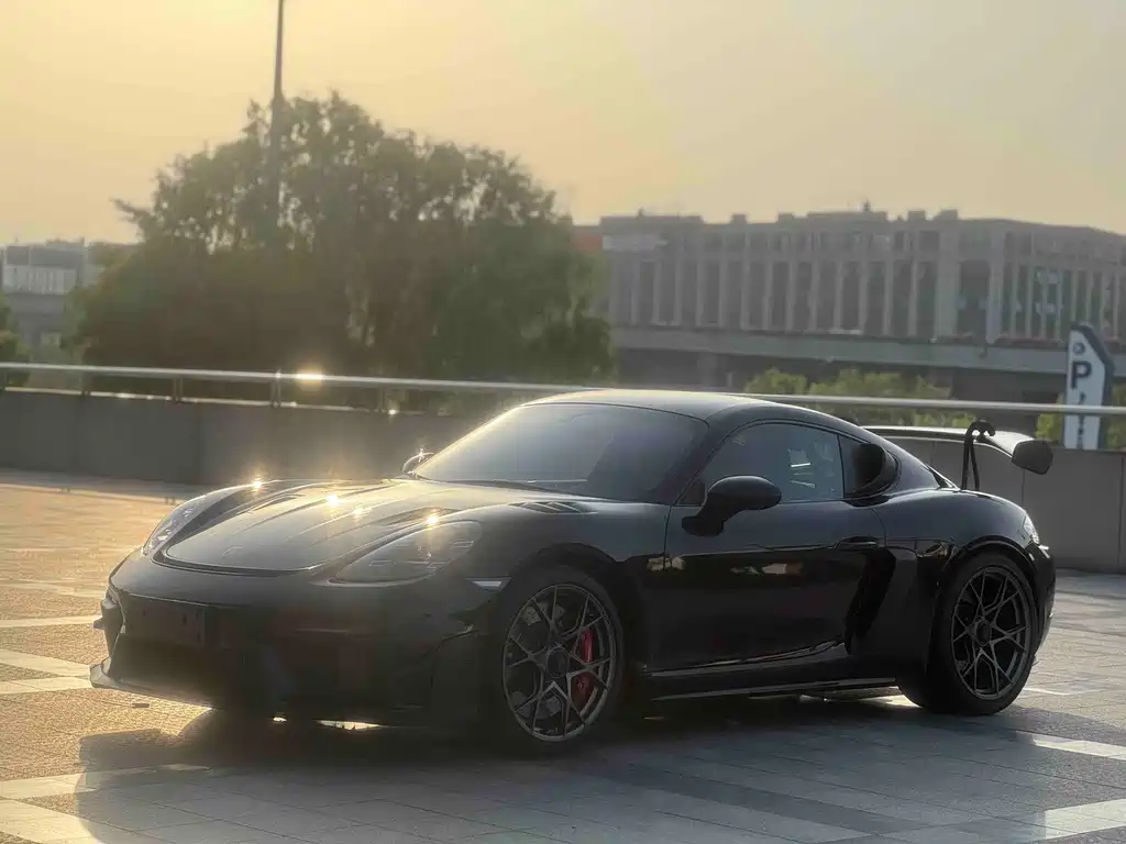 Porsche 718 2025