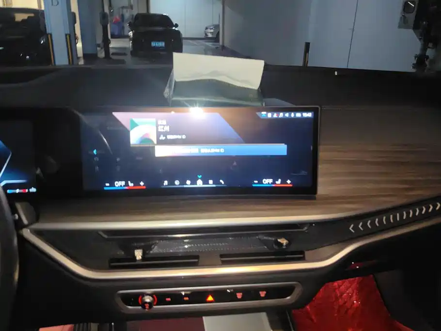 BMW X5 — миниатюра 13