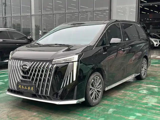 GAC Trumpchi M8