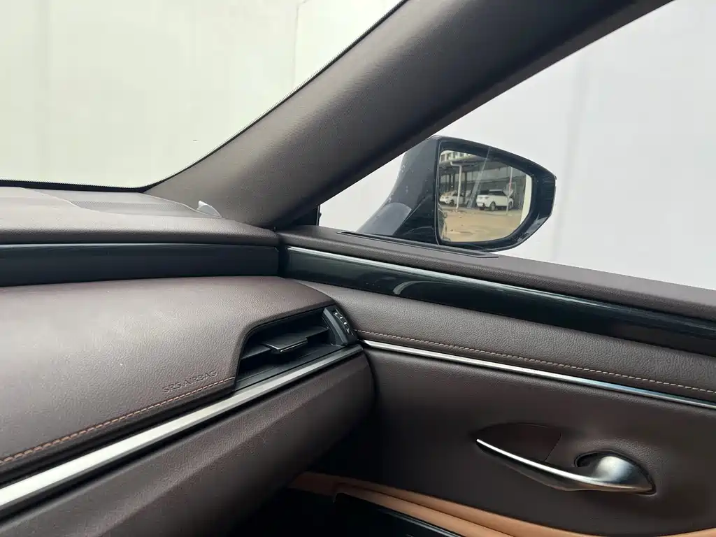 Lexus ES — миниатюра 8