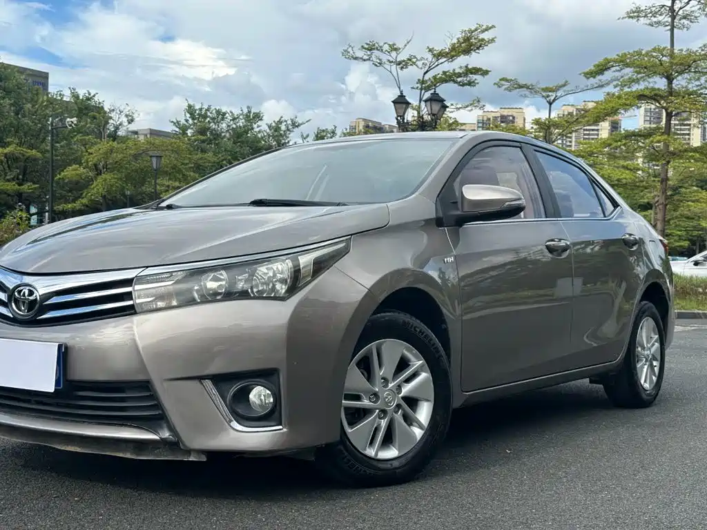 Toyota Corolla — миниатюра 12