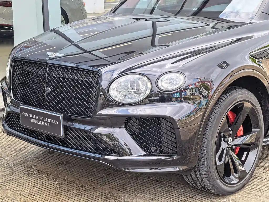 Bentley Bentayga — миниатюра 7