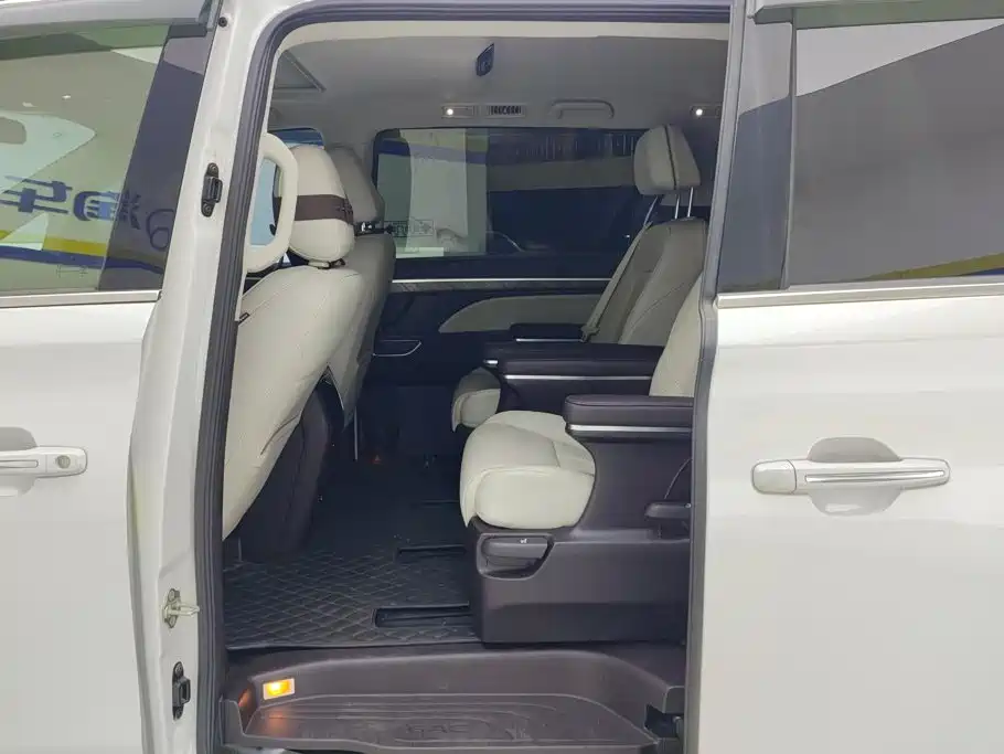 GAC Motor Trumpchi M8 — миниатюра 11