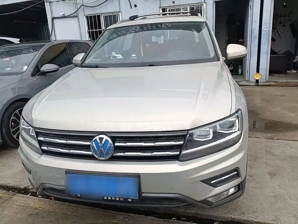 Volkswagen Tiguan L — миниатюра 3