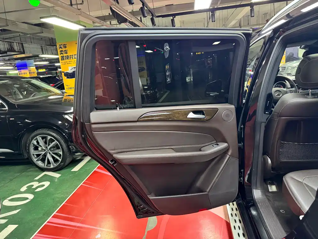 Mercedes-Benz GLS GLS 400 4MATIC Dynamic Type, фото 29
