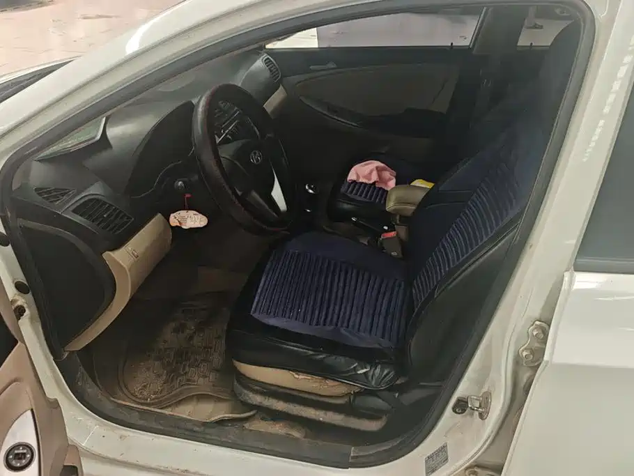 Hyundai Verna — миниатюра 9