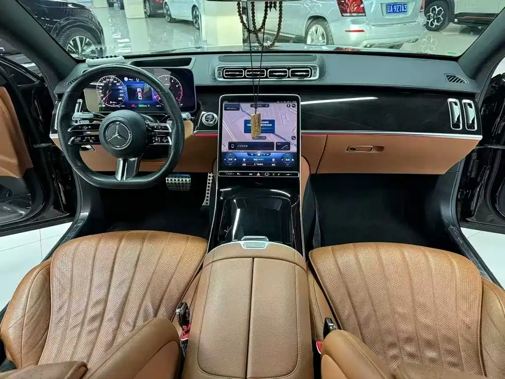 Mercedes-Benz S-Class — миниатюра 5