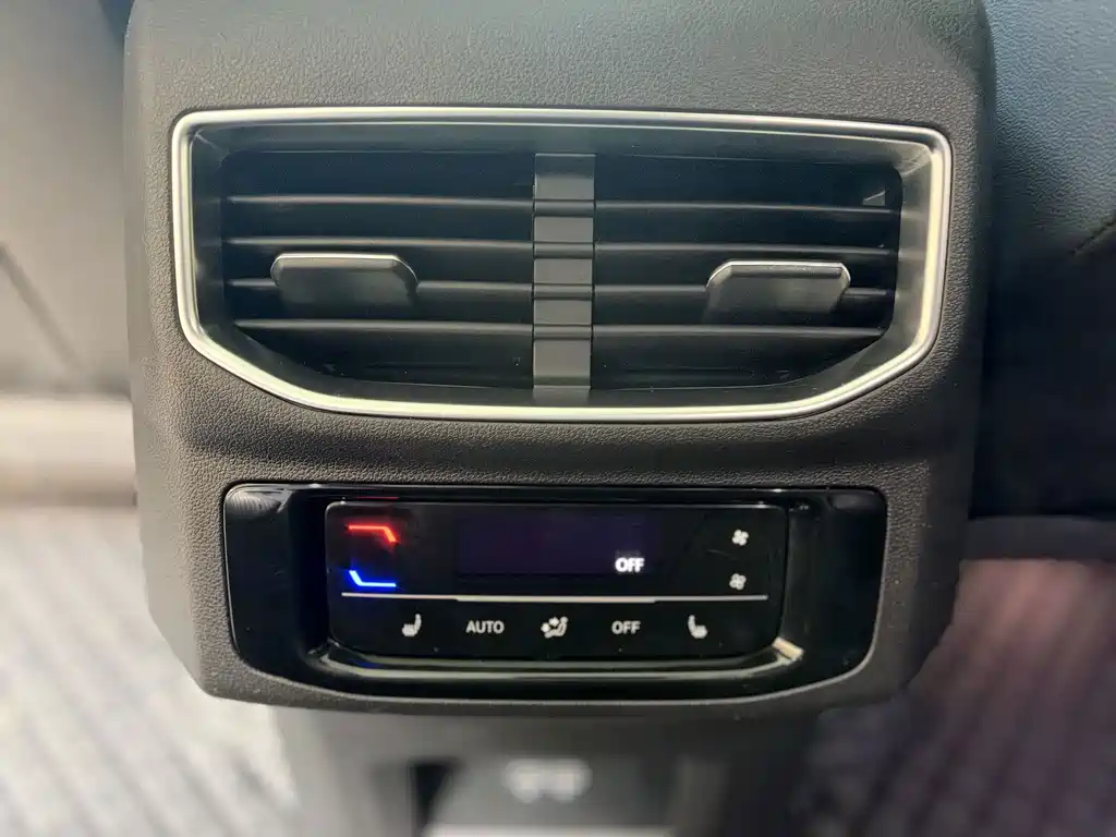 Volkswagen Talagon — миниатюра 13