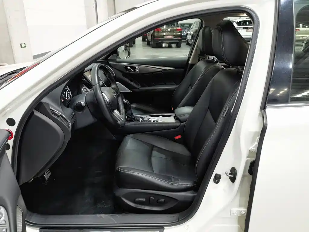 Infiniti Q50L — миниатюра 10