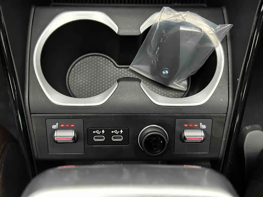 BMW X1 — миниатюра 5