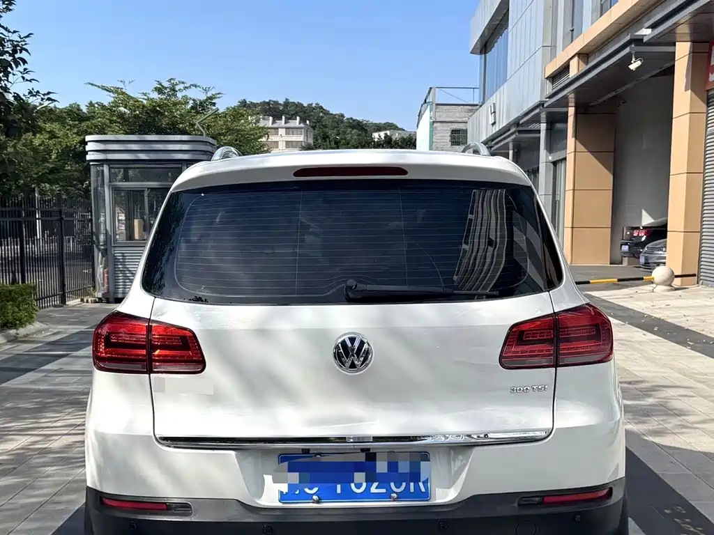Volkswagen Tiguan — миниатюра 7