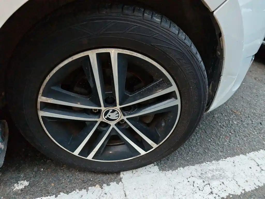 Skoda Rapid Spaceback — миниатюра 23