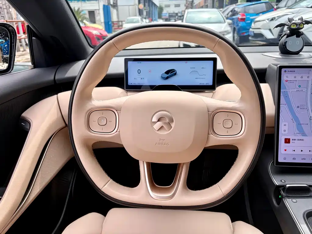 NIO ET5T — миниатюра 12