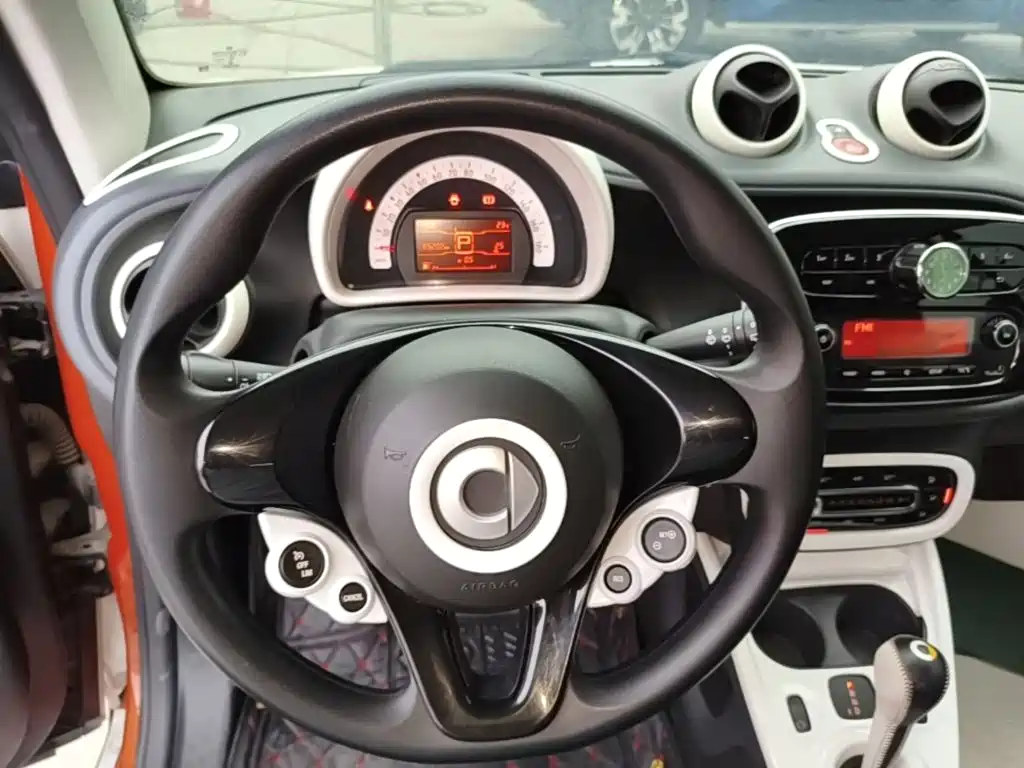 smart Smart Fortwo — миниатюра 11