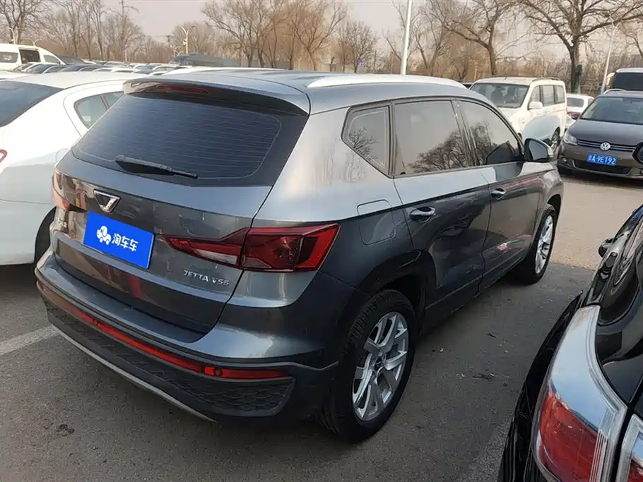 JETTA VS5