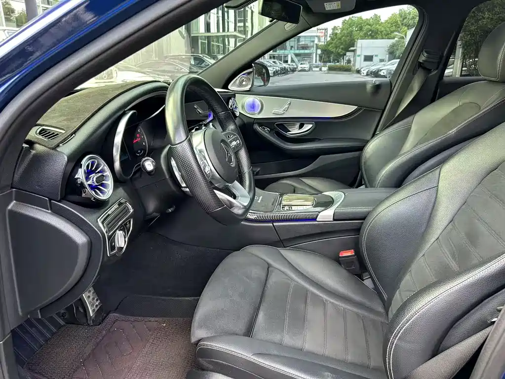 Mercedes-Benz C-Class — миниатюра 10