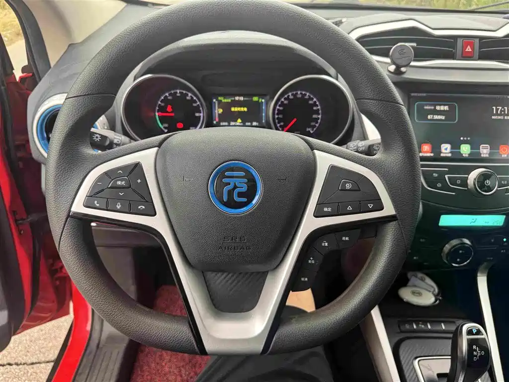 BYD Yuan EV — миниатюра 7